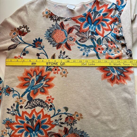 Chico's Tan Floral Lightweight Sweater, Size 8 - Picture 4 of 8